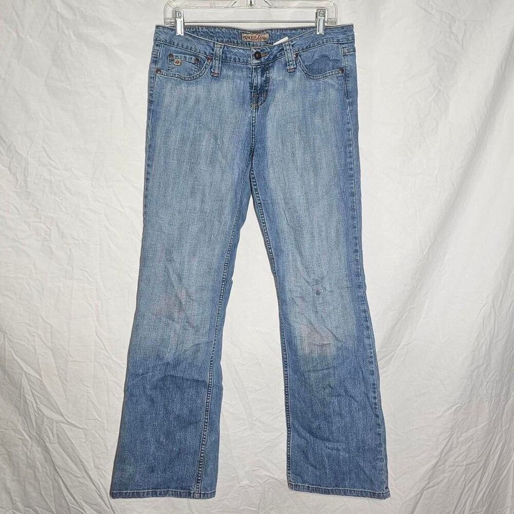 Vintage y2k low rise flare light wash grunge jeans